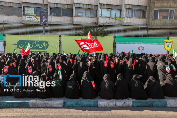 رزمایش جان‌فدایان ایران