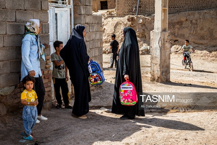 پویش کوله پر از مهر به یاد 168 دانش‌آموز شهید میناب