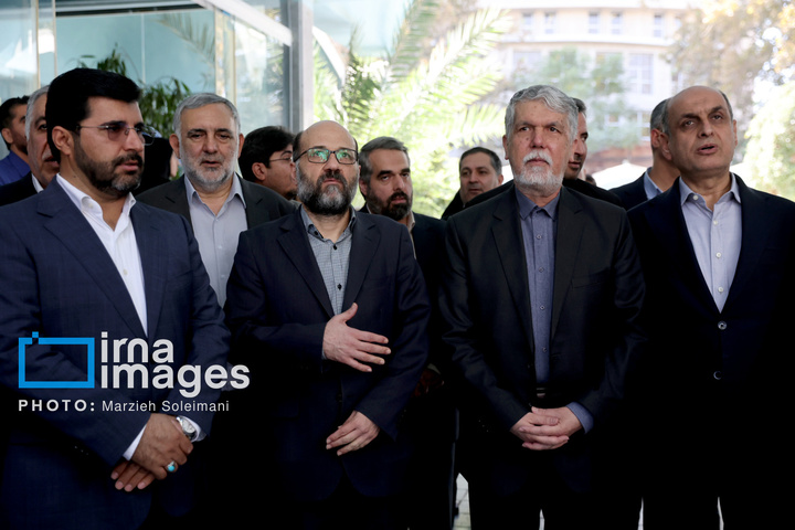 بهره‌برداری از چهار خودروی کتابخانه عمومی سیار