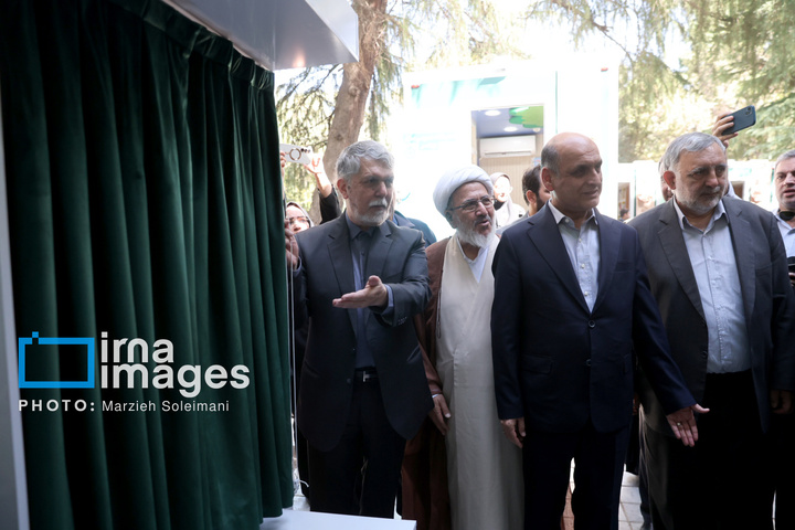 بهره‌برداری از چهار خودروی کتابخانه عمومی سیار