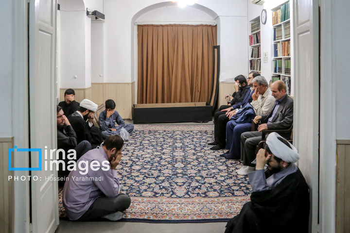 مراسم وداع با پیکر آیت‌الله «شبیری زنجانی»