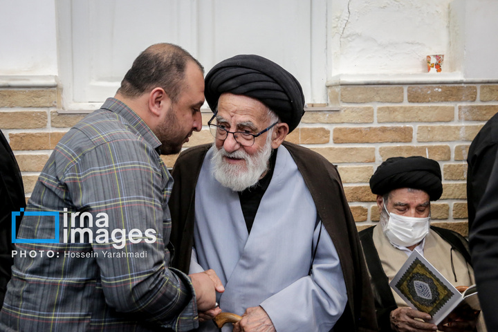 مراسم وداع با پیکر آیت‌الله «شبیری زنجانی»