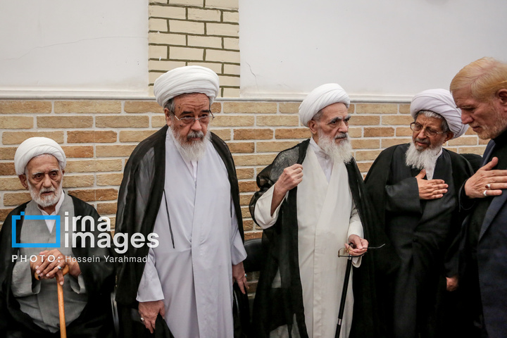 مراسم وداع با پیکر آیت‌الله «شبیری زنجانی»