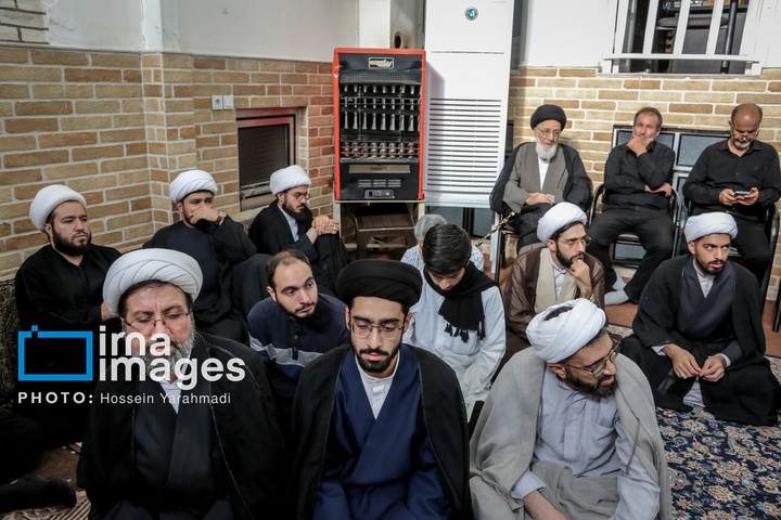 مراسم وداع با پیکر آیت‌الله «شبیری زنجانی»