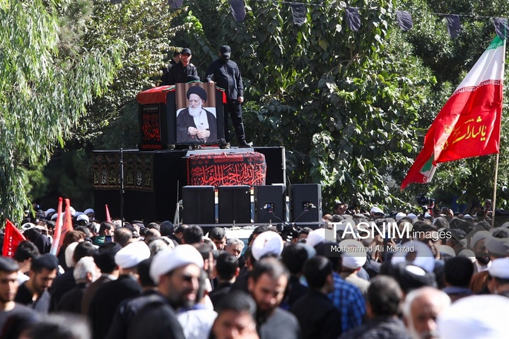 تشییع پیکر آیت‌الله العظمی شبیری زنجانی در قم - 1
