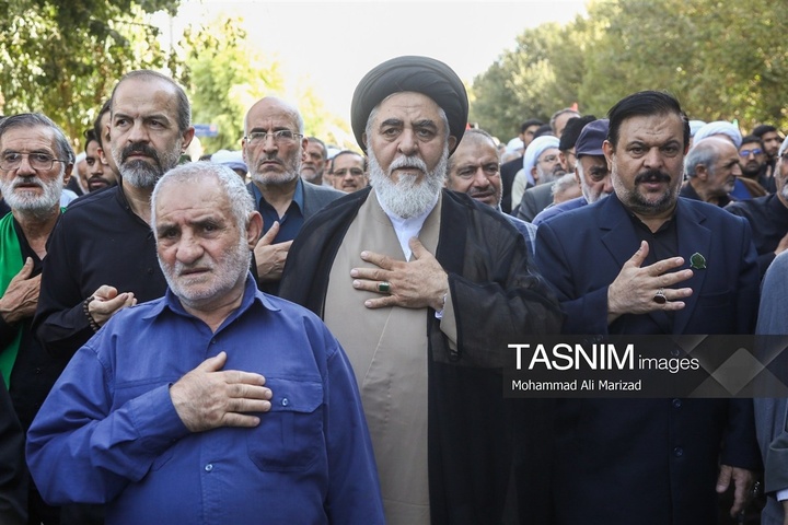 تشییع پیکر آیت‌الله العظمی شبیری زنجانی در قم - 1
