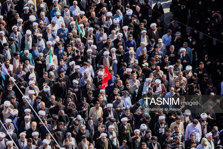 تشییع پیکر آیت‌الله العظمی شبیری زنجانی در قم - 1
