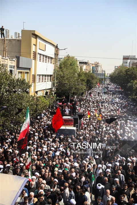 تشییع پیکر آیت‌الله العظمی شبیری زنجانی در قم - 1