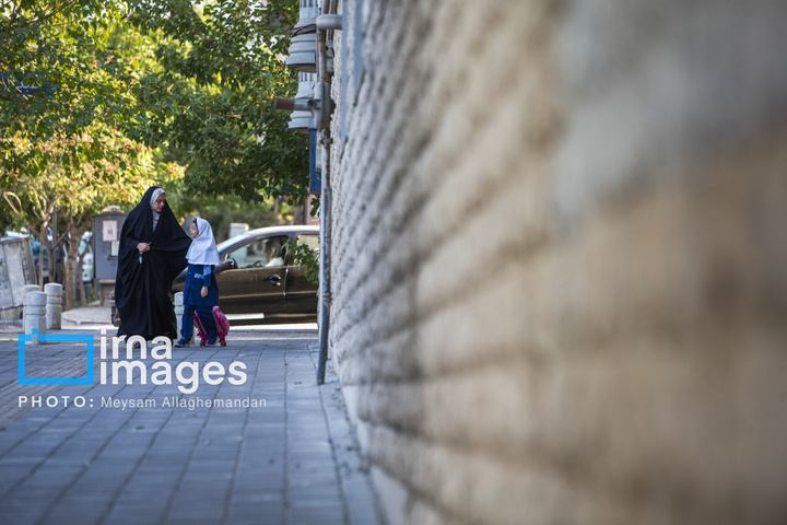 تهران در آغاز سال تحصیلی جدید