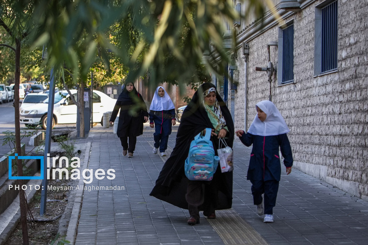 تهران در آغاز سال تحصیلی جدید