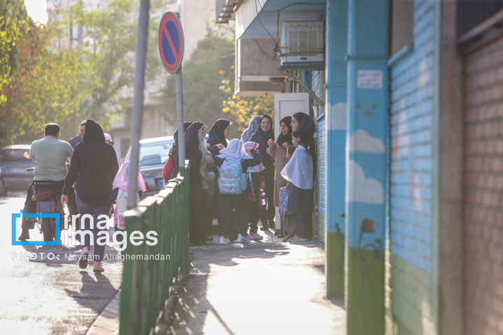 تهران در آغاز سال تحصیلی جدید