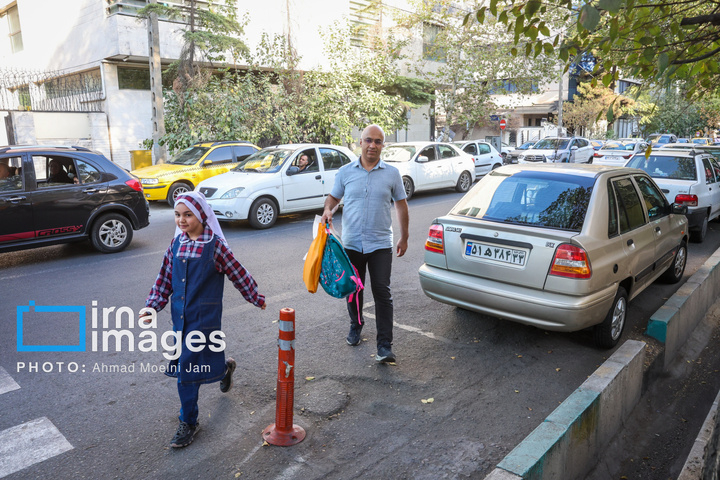 تهران در آغاز سال تحصیلی جدید