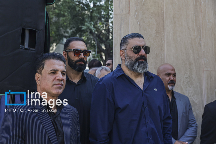 تشییع پیکر زنده یاد «احمد ناطق نوری»
