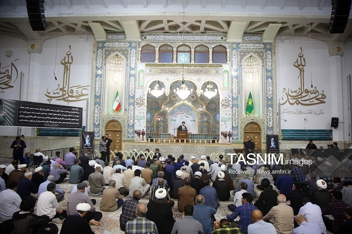 گرامیداشت آیت الله شبیری زنجانی در حرم حضرت معصومه سلام الله علیها