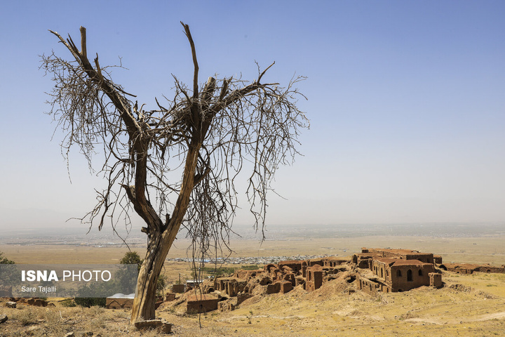گیسک؛ بزرگ‌ترین روستای خالی از سکنه ایران