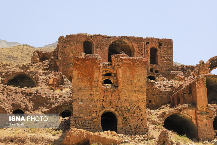 گیسک؛ بزرگ‌ترین روستای خالی از سکنه ایران