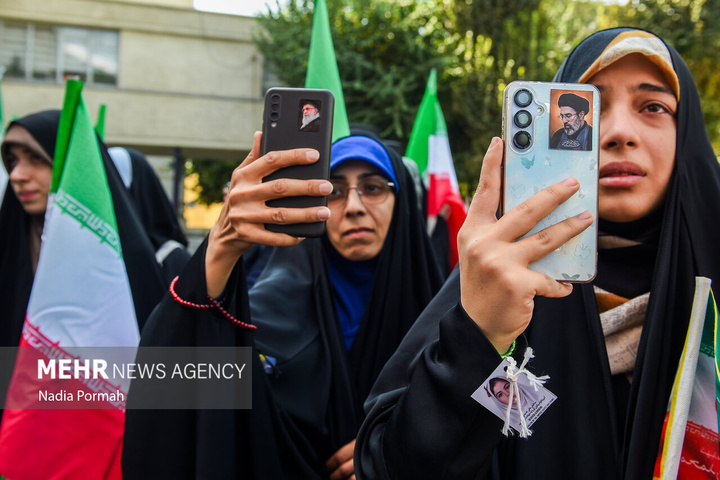 آیین گرامیداشت پرچم مقدس ایران