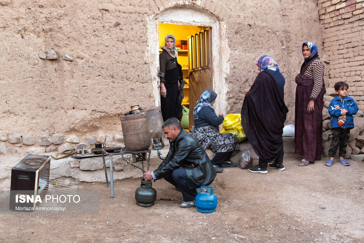 یک سال با اهالی «برزنون»، روستایی در دامنه کوه اردلان