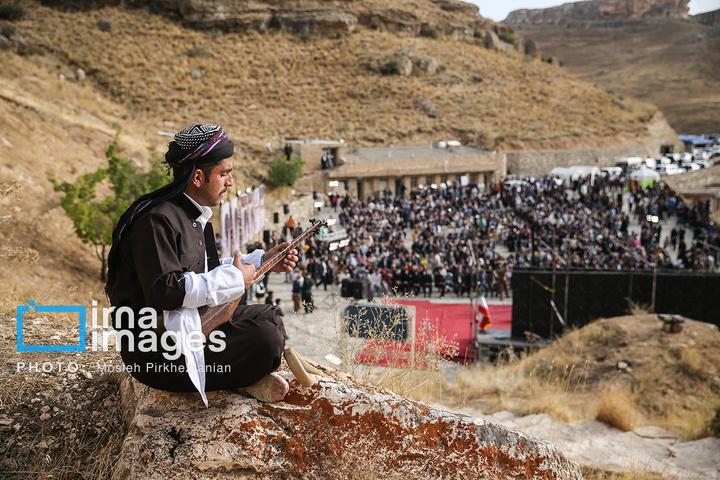 جشن جهانی «مهرگان» در غار کرفتو