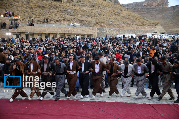 جشن جهانی «مهرگان» در غار کرفتو