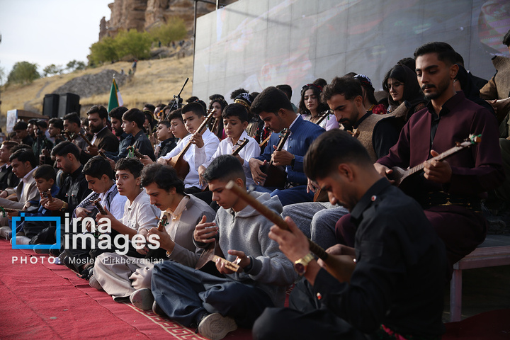 جشن جهانی «مهرگان» در غار کرفتو
