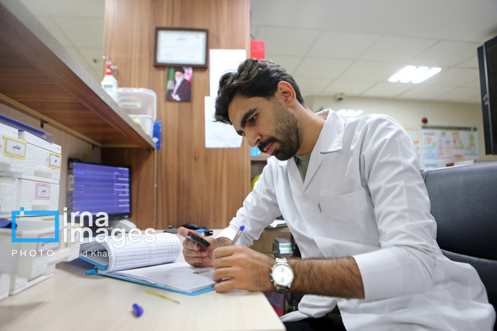 فرشتگان سپیدپوش در سنگر سلامت