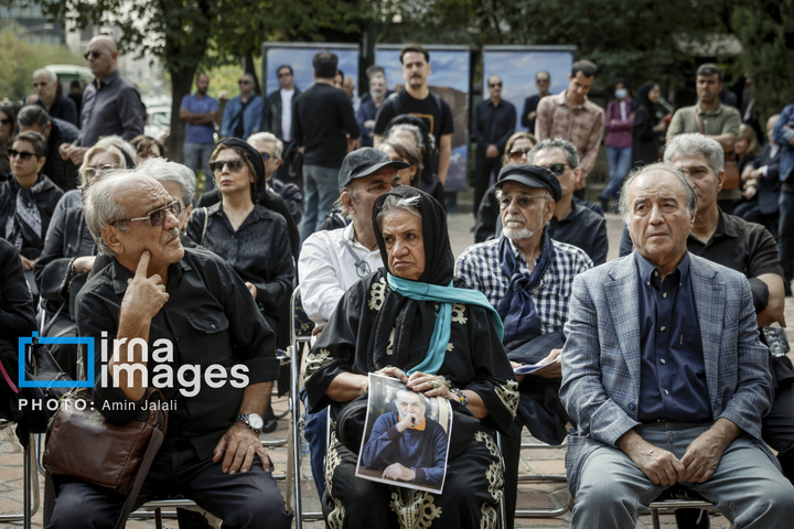 تشییع پیکر زنده یاد «سیروس ابراهیم‌زاده»