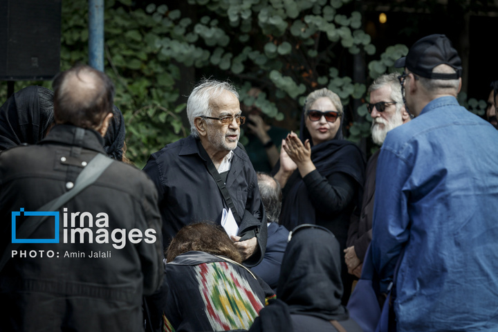 تشییع پیکر زنده یاد «سیروس ابراهیم‌زاده»