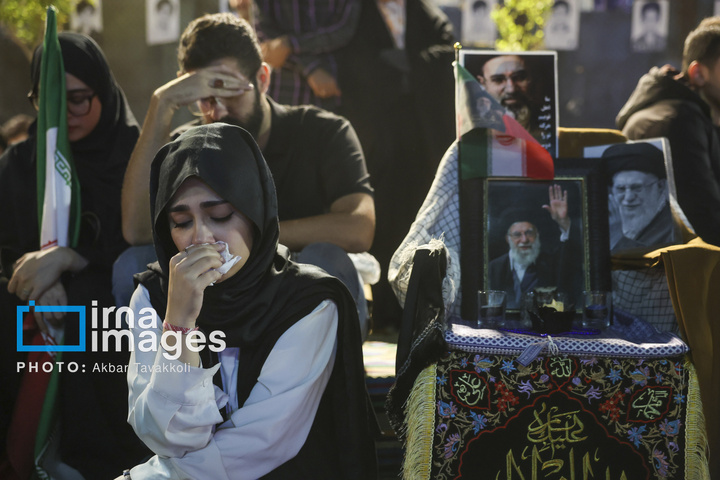 عزاداری ایام فاطمیه در میدان انقلاب