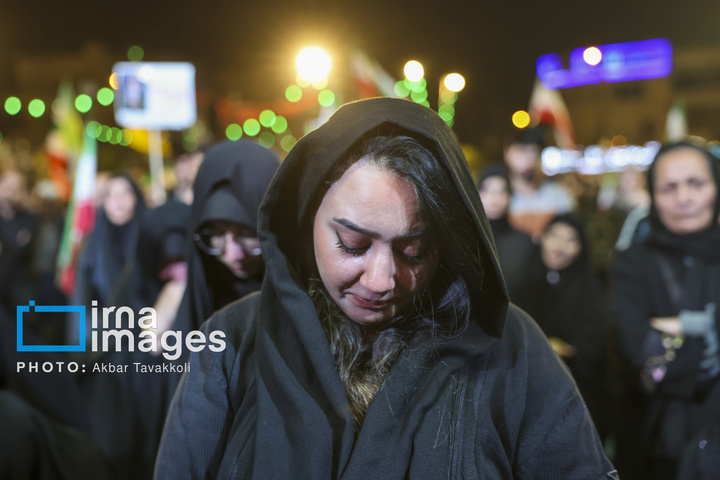 عزاداری ایام فاطمیه در میدان انقلاب