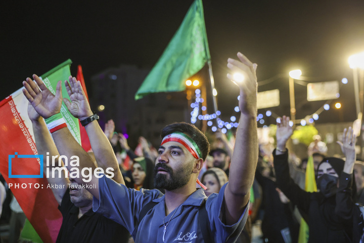 عزاداری ایام فاطمیه در میدان انقلاب