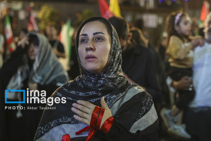 عزاداری ایام فاطمیه در میدان انقلاب