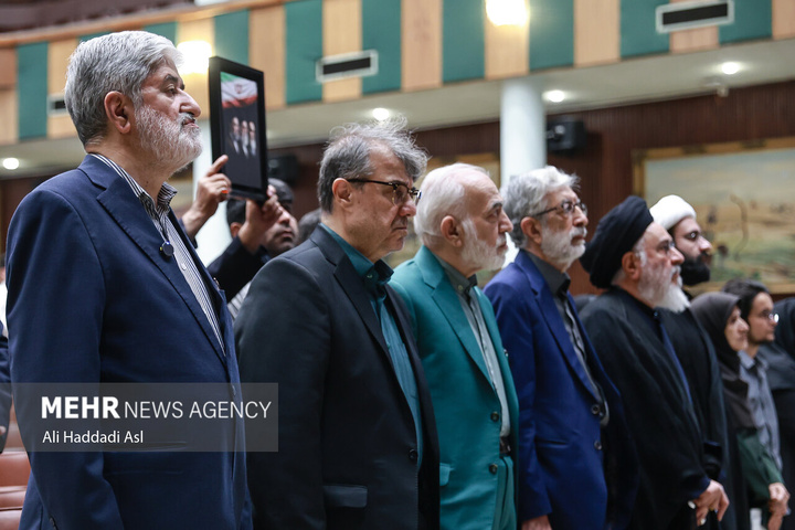 یادبود استاد شهید «علی لاریجانی»
