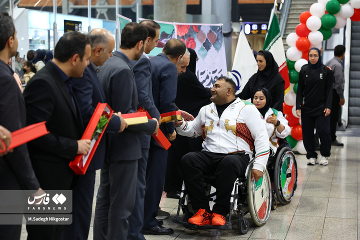 از ناگویا تا وطن با ۱۰۲ مدال؛ بازگشت افتخارآفرینان ایران