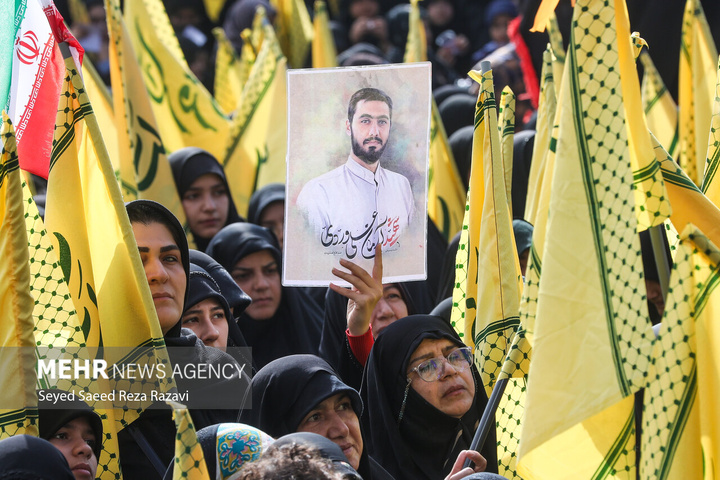 اجتماع بزرگ نوجوانان آرمانی