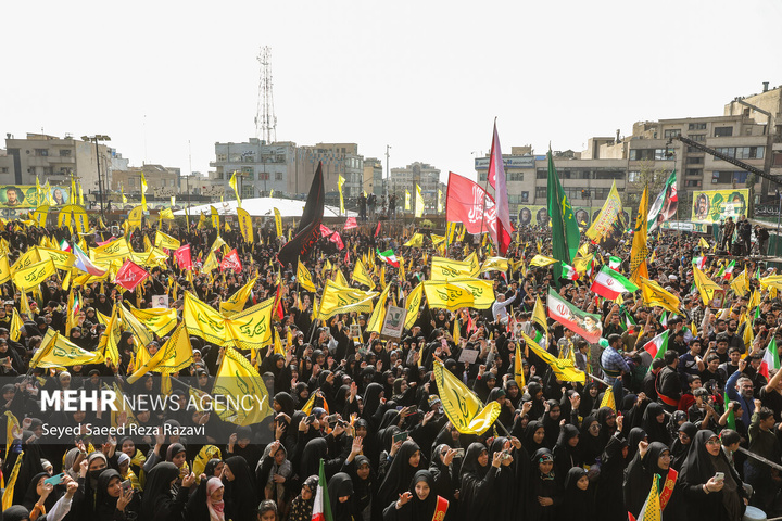 اجتماع بزرگ نوجوانان آرمانی