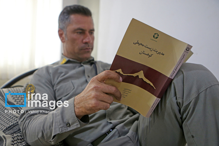 حافظان طبیعت