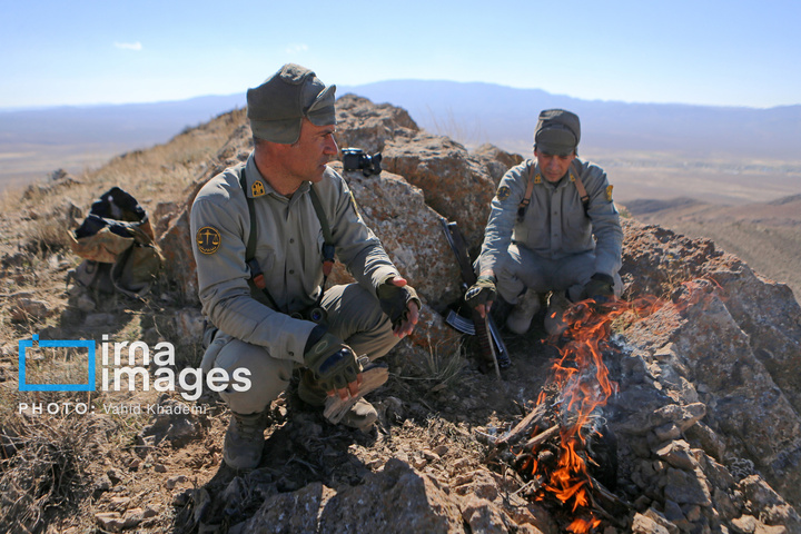 حافظان طبیعت