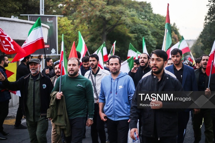 اجتماع دانشگاهیان تبریز در لبیک به پیام رهبر معظم انقلاب