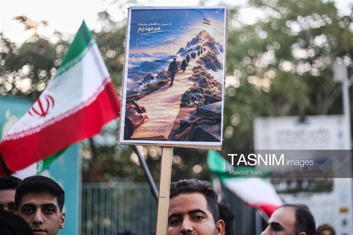 اجتماع دانشگاهیان تبریز در لبیک به پیام رهبر معظم انقلاب