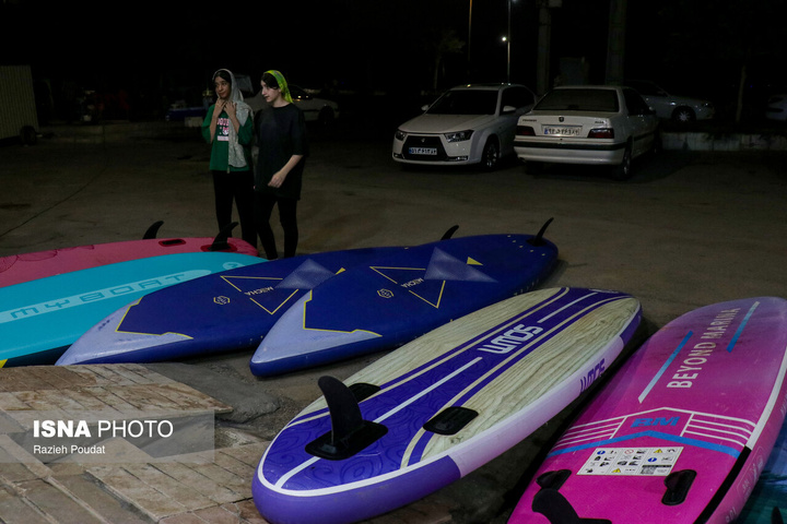 «پدل‌برد» سواران ساحل خواجه‌عطا - بندرعباس