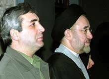 خاتمی به تماشای بنام پدر حاتمی کیا نشست
