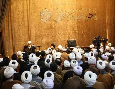  روایت آیت الله العظمی وحید از هدیه صاحب جواهر به فرزندش 