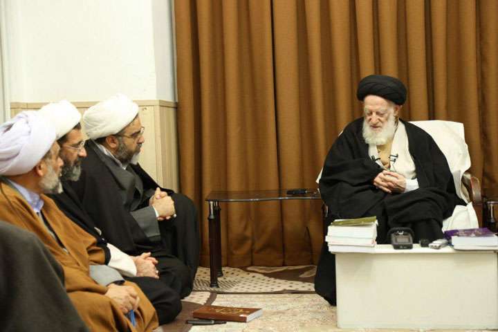 طلاب برای ورود به پژوهشهای اسلامی، ابتدا مبانی اجتهاد را بیاموزند