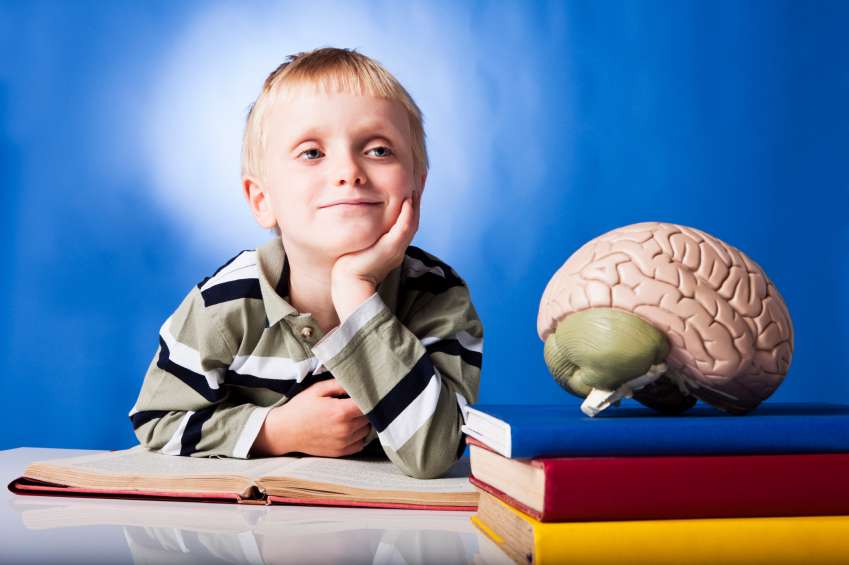 جهت ارتقای هوش هیجانی فرزند ؛ چه اقداماتی باید انجام شود؟