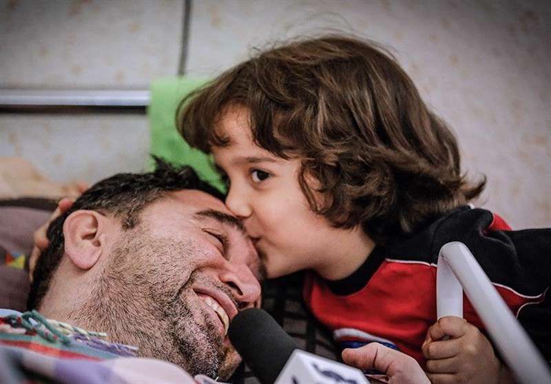مداح اهل بیت(ع) به کما رفت +عکس