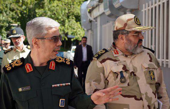 سرلشکر باقری: ایران در گام دوم انقلاب یک قدرت شکست ناپذیر خواهد بود سرلشکر باقری: ایران در گام دوم انقلاب یک قدرت شکست ناپذیر خواهد بود