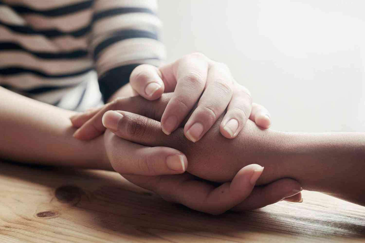 آیا خودکشی بدون علائم و هشدارقبلی اتفاق می افتد؟