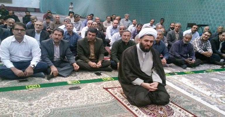 راه انداختن کار ارباب رجوع یا نماز جماعت؟