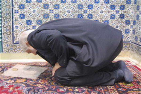 طریقه خواندن نماز نشسته؟